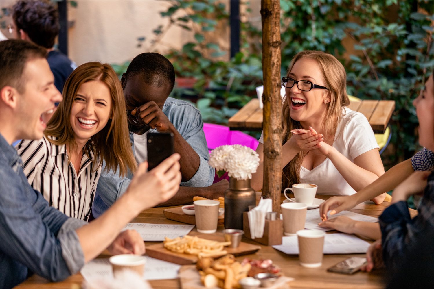 Coffee break personalizado com amigos